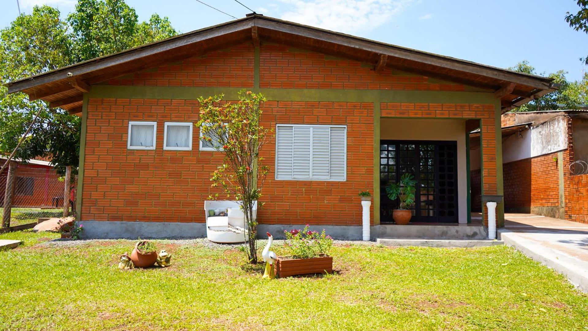 Iguazu Alojamiento "La Casa" Пуерто-Іґуасу Номер фото